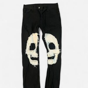 MNML Skull Jeans
Size 30